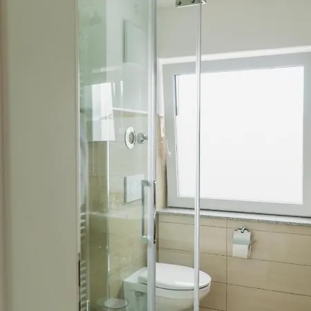 شقة Wohnen Auf Zeit In *