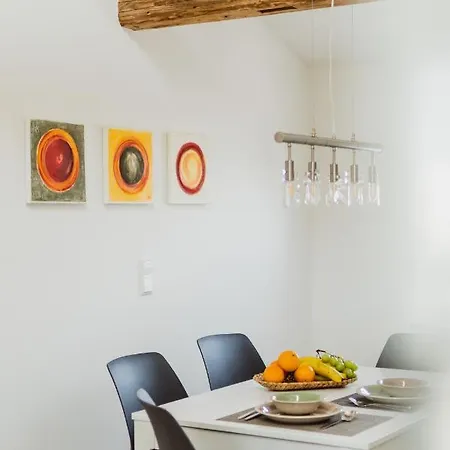 Wohnen Auf Zeit In شقة