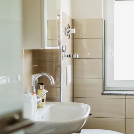 Wohnen Auf Zeit In *